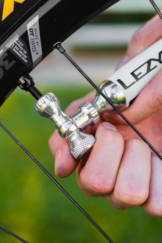 Inflador de Mano Co2 Lezyne Control Drive Co2 16g